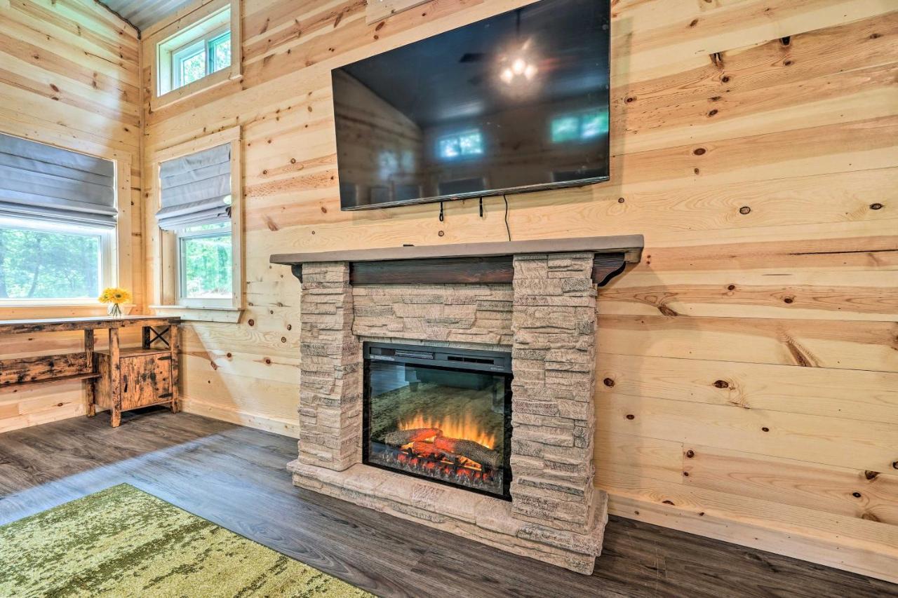 Stylish Cabin By Beavers Bend Hot Tub And Fire Pit Broken Bow Extérieur photo