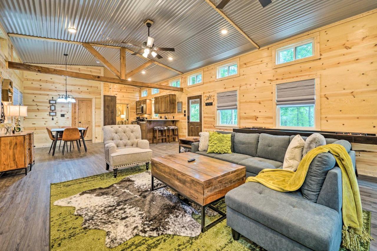Stylish Cabin By Beavers Bend Hot Tub And Fire Pit Broken Bow Extérieur photo